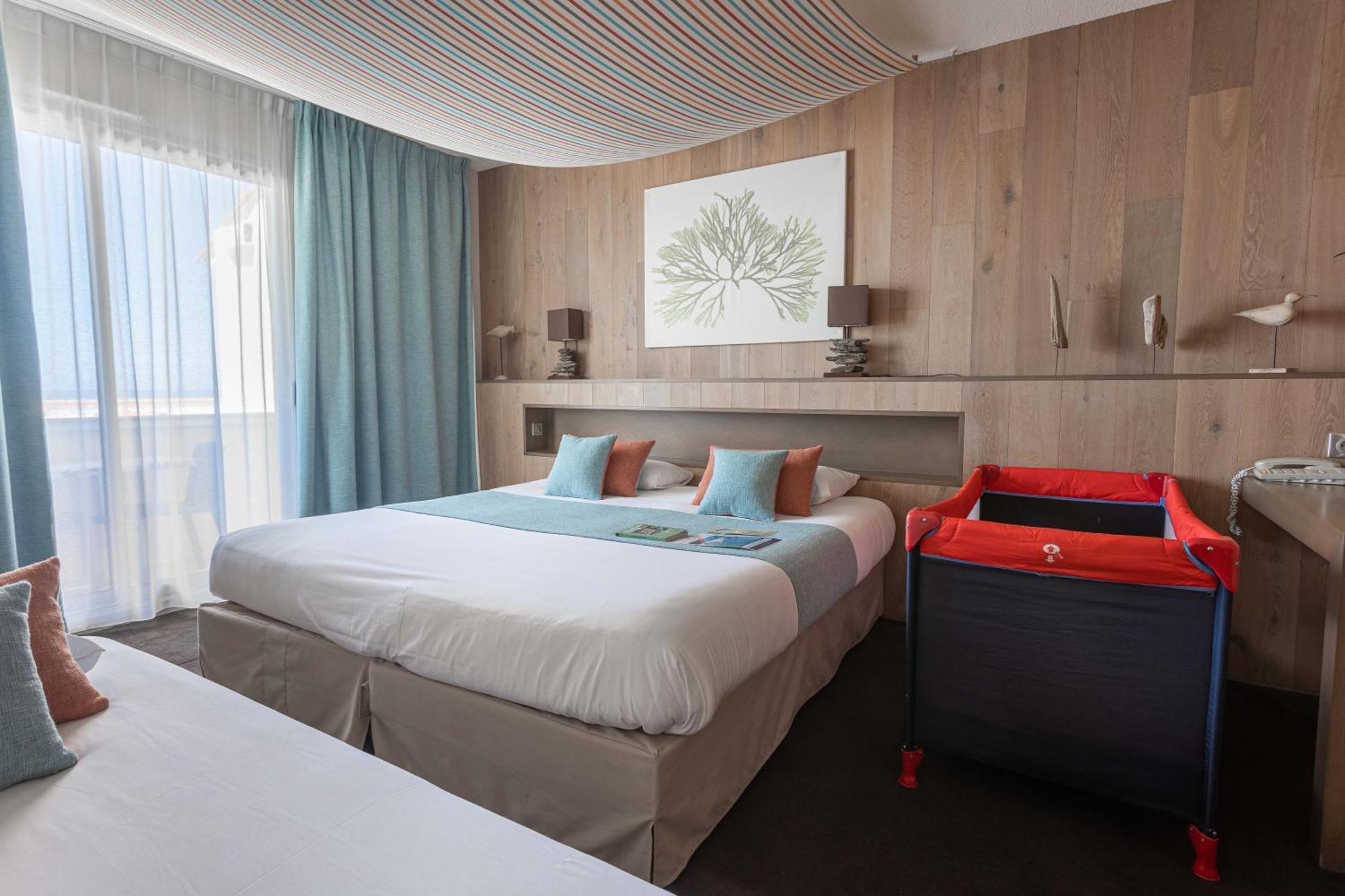 Logis Hotel Le Calluna Restaurant La Flottille Préfailles Eksteriør bilde
