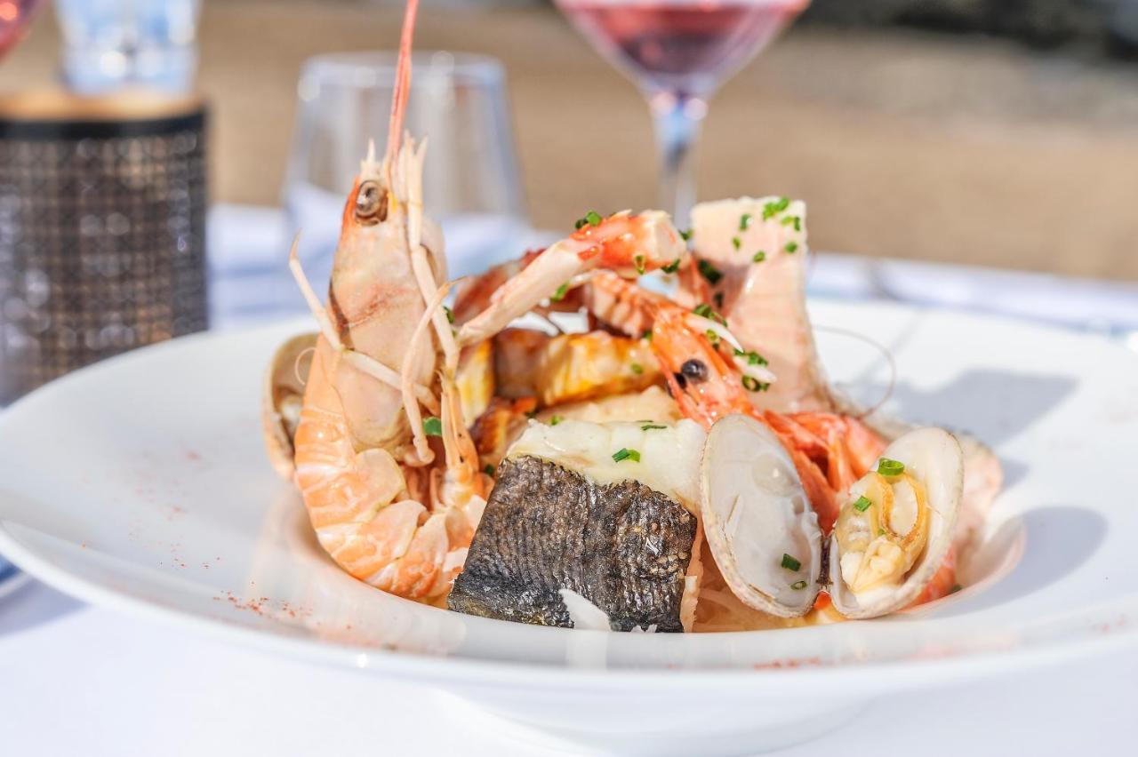 Logis Hotel Le Calluna Restaurant La Flottille Préfailles Eksteriør bilde